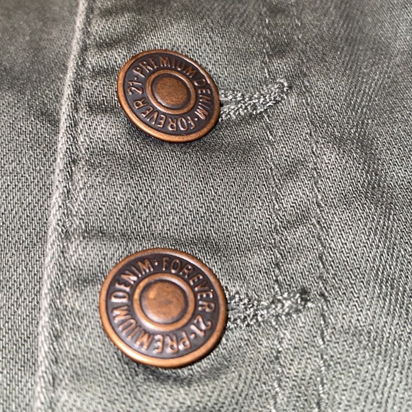 Forever 21 Size 27 Washout Jade High Waist Button Up Denim Jean Shorts - Picture 8 of 13